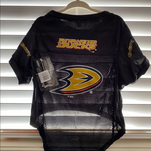 Hunter NHL Anaheim Ducks Pet Shirt - Picture 2 of 3